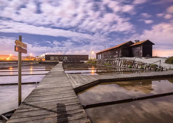 דירה Casino Iii פיגואיירה דה פוז