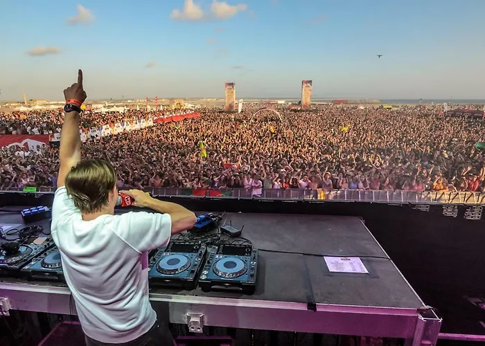 Casino Iii פיגואיירה דה פוז