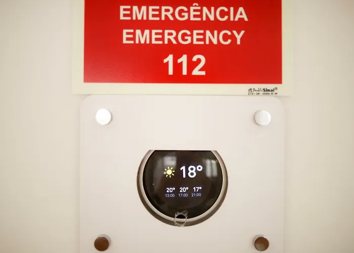 דירה Casino Iii פיגואיירה דה פוז